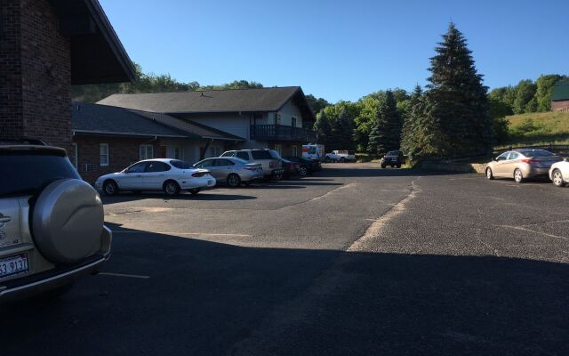 St. Croix Suites - St. Croix Falls