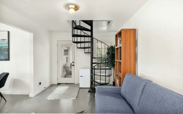 4 Bedroom Near Soco With a Private Pool & Sauna