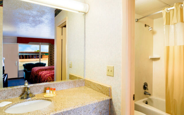 Days Inn Waycross