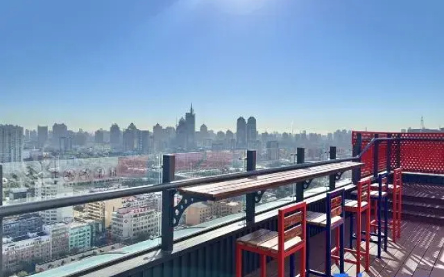 Yunjing High-Rise Hotel (Harbin Zhongyang Dajie Suofeiya Cathedral)