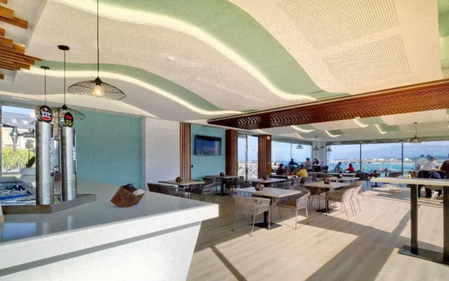 Oca Playa de Foz Hotel & Spa