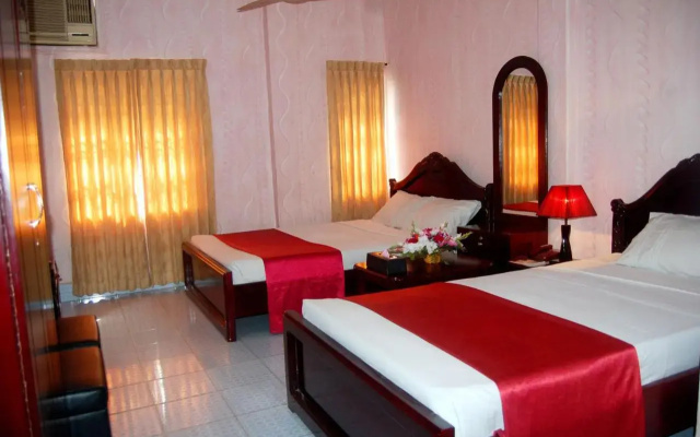 Hotel Swiss Garden International
