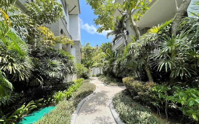 Pearl of Naithon Resort by Lofty