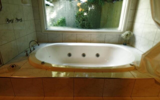 Lisson Grove Boutique Resort & Day Spa