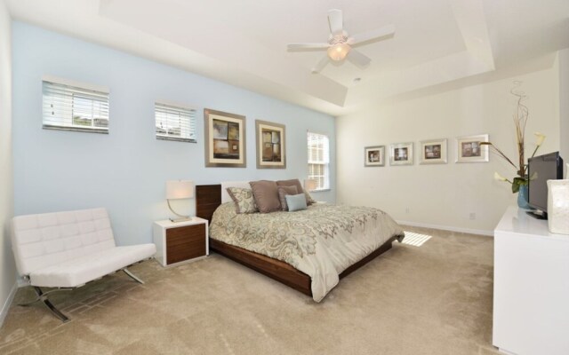 Solterra Six-bedroom