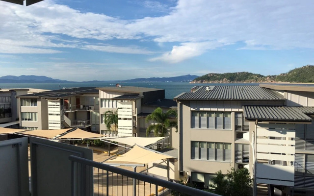 1 Bright Point Apartment 1408