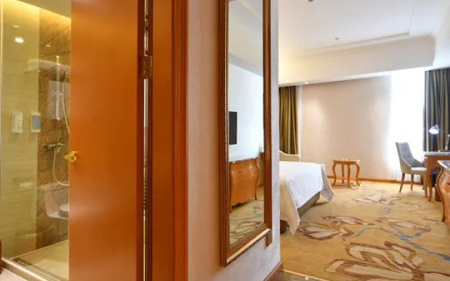 Vienna Hotel Xiangtan Bantang Bubugao