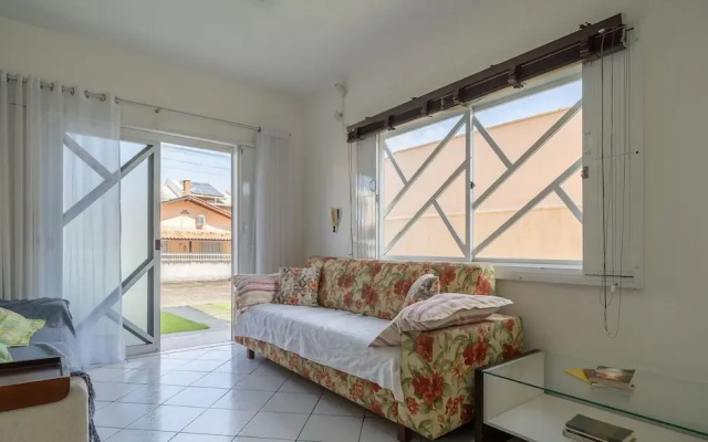 5BR Home w/ Pool in Penha Center Bsl190