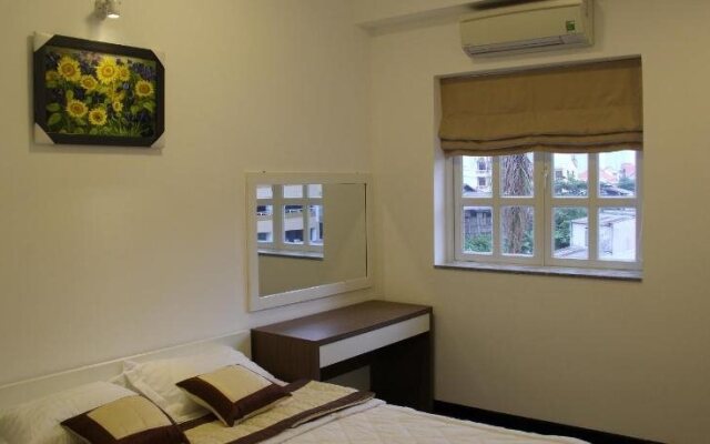Pearl Service Apartment