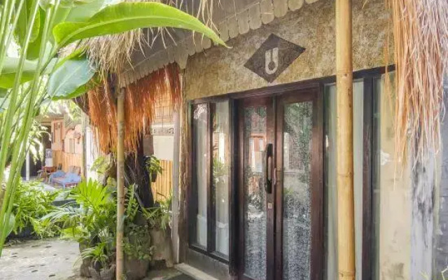TwoSpaces Living at Wave and Chill House, Canggu