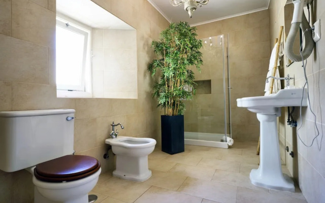 Charm Inn Sintra