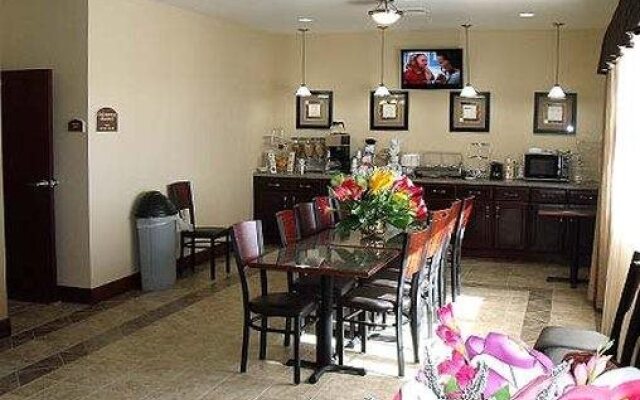 Irish Inn And Suites