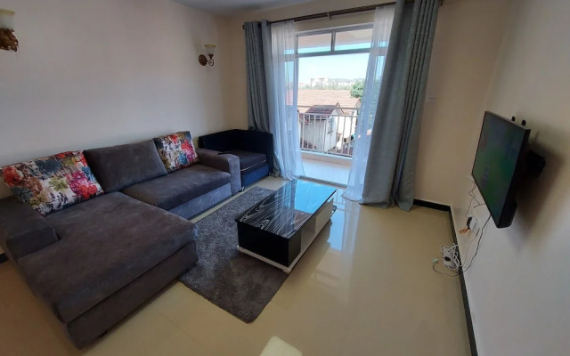 Mayberry Airport homestay