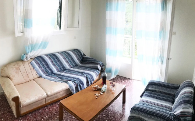 Xenios Avlais Apartments
