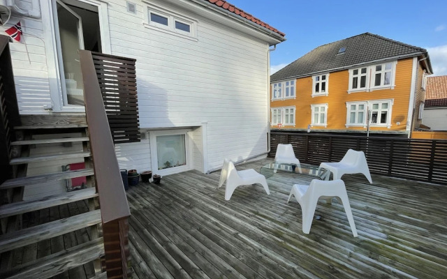 Stavanger BnB 10 Nicolas Parking & Generous Terrace