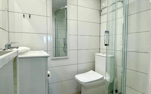 Private BEACHFRONT Apartment with sea view at Stella Maris Fuengirola