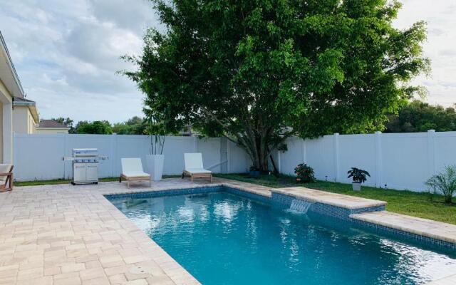 Paradise Near IMG AND SIESTA KEY