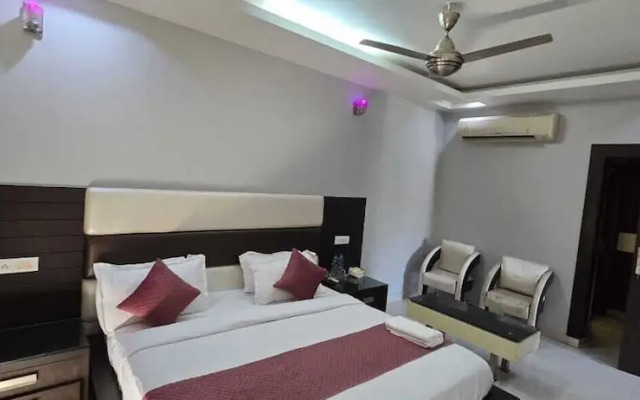 Royal Inn