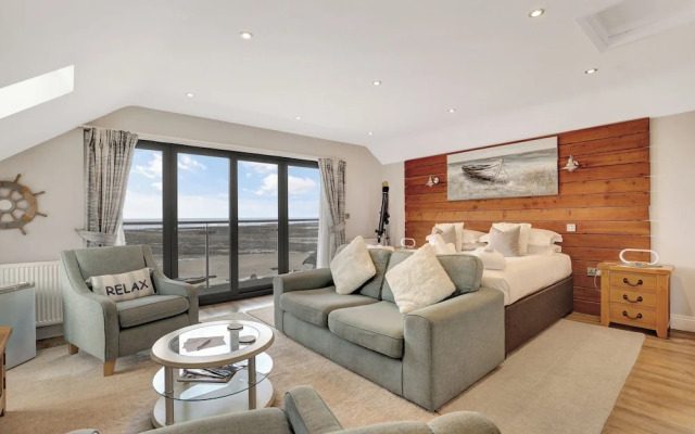 Captain's Cove - North East Escapes