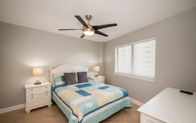 Mainsail Condominiums #332 by Destin Getaways