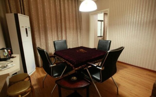 He Xi Business Hotel