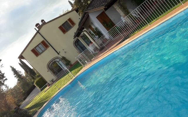 Agriturismo Il Pino - Tuscany Italy - Apartment Cipresso
