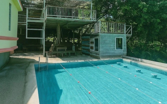 Monkey House Hostel Koh Samui