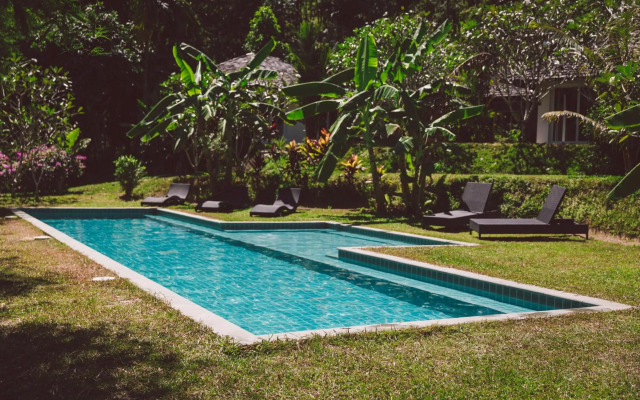 Koyao Bay Pavilions