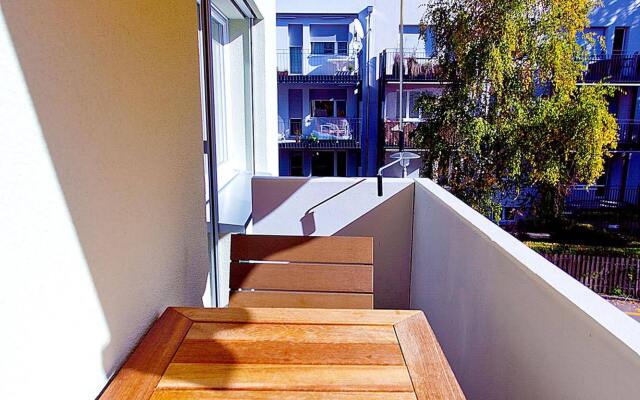 Suite Apartments by Livingdowntown