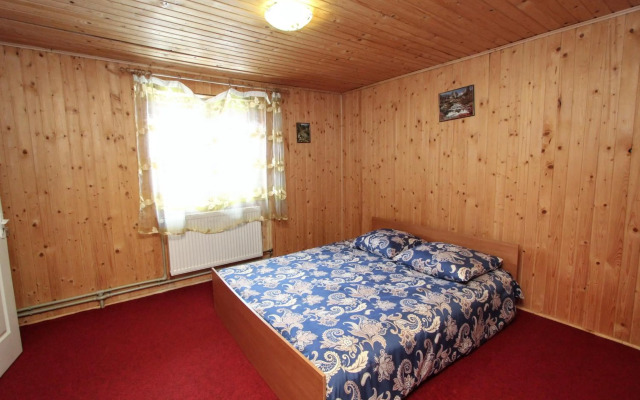 Окремий еко-котедж "Попівун"