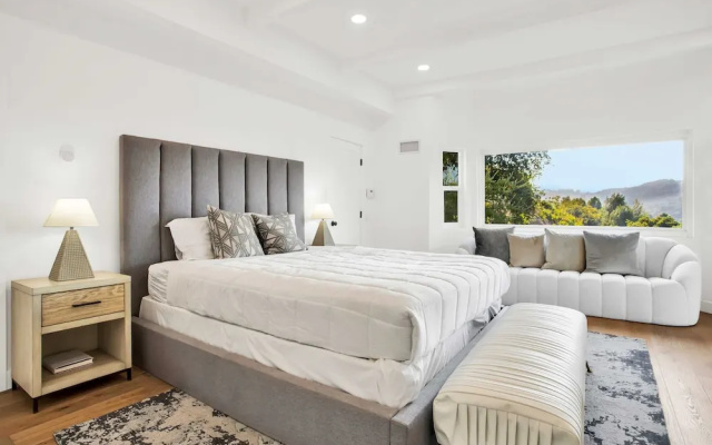 Dona Teresa by Avantstay Home Studio, City Views