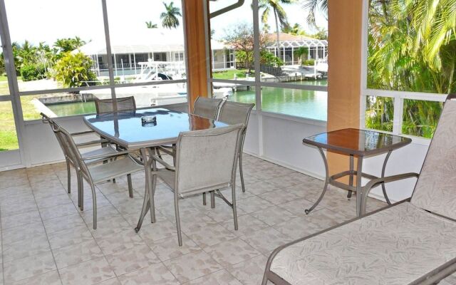 Pet-friendly Waterfront With Pool and Steps to Beach