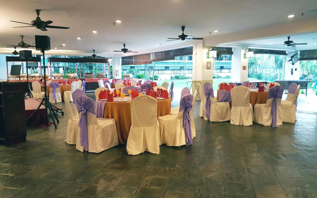 Mines Beach Resort