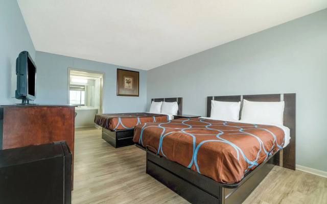 Lamplighter Inn By OYO Independence