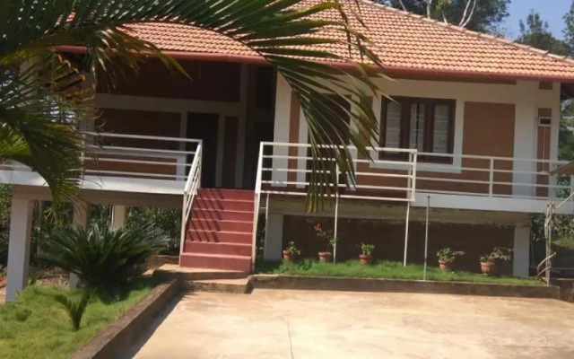 Coorg -Kunji Phad River View Homestay