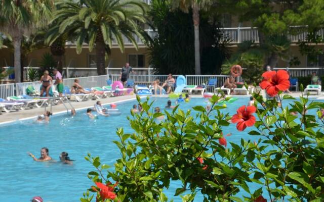 Club Hotel Aguamarina