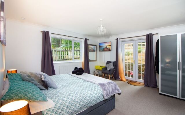 Old Lodge Apartment