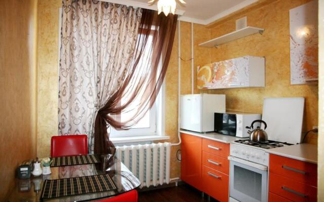 Barberry on the street of the Five-year plan 113