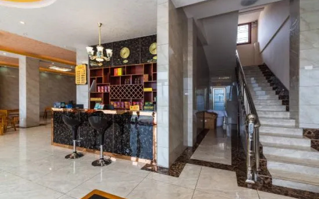 Adou Yingshang Hotel (Xijiang Qianhu Miaozhai)