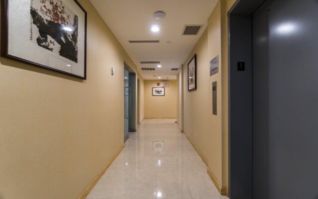 John Hotel