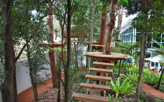 Olympic Park 2bed2 Bath High Level View Nop007-24