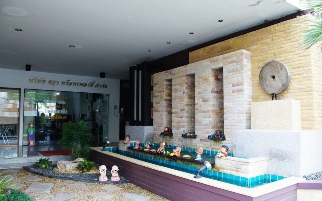 Natcha Apartment&Condo