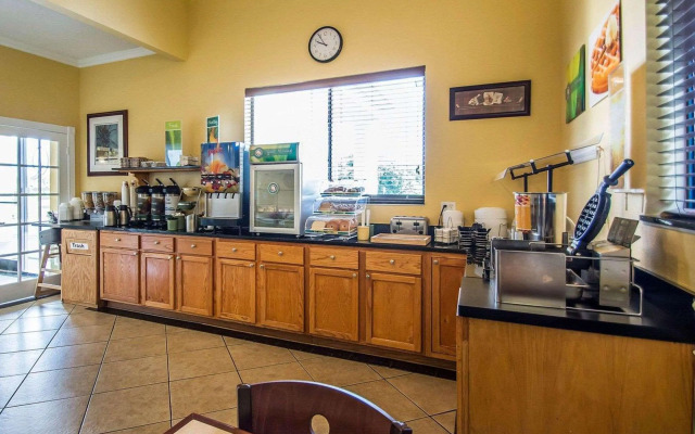 Quality Inn & Suites Mt Dora North