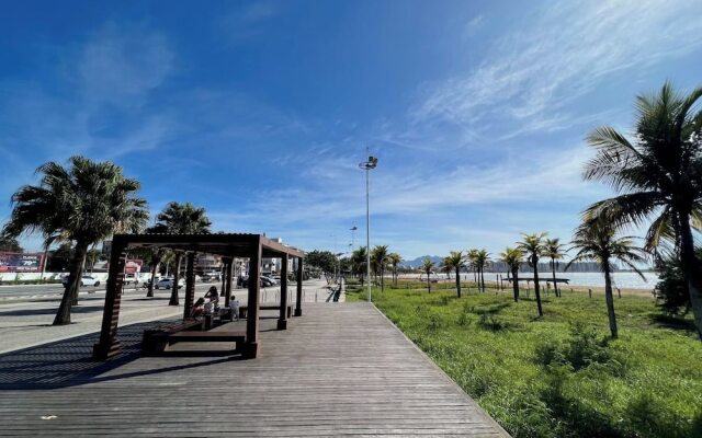 Hostel for One: quarto e banheiro privativos