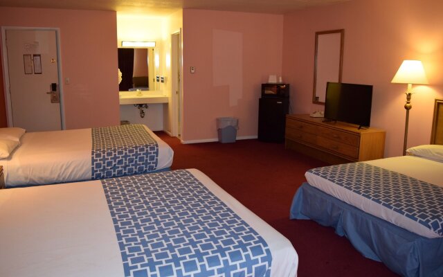 AmeriVu Inn and Suites - St. Croix Falls