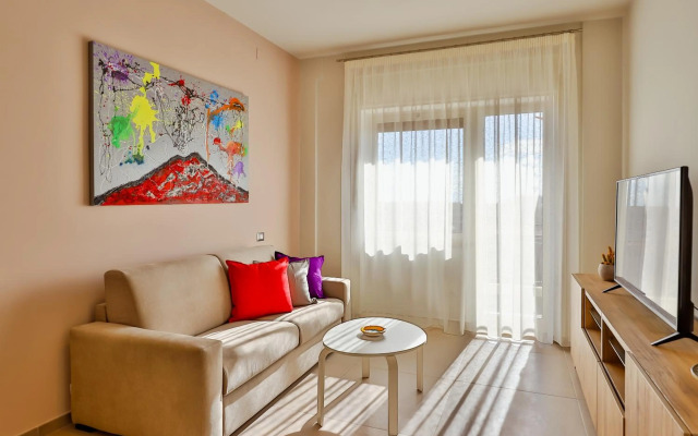 Neapolitan Skyscraper Apartment