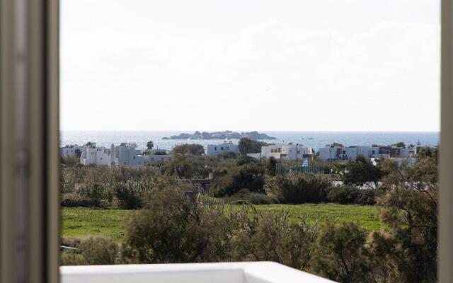 Plaka Villas Naxos Sofia sleeps 7