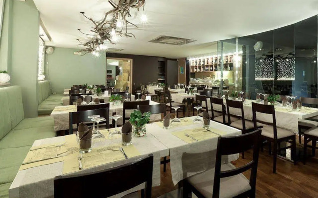 Jubilee Hotel