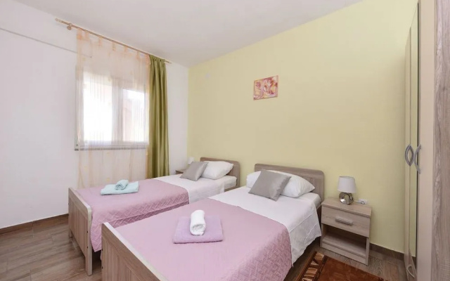Villa Nea