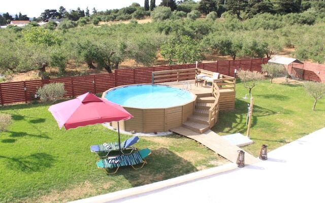 Villa Dolla Paradise by GHH